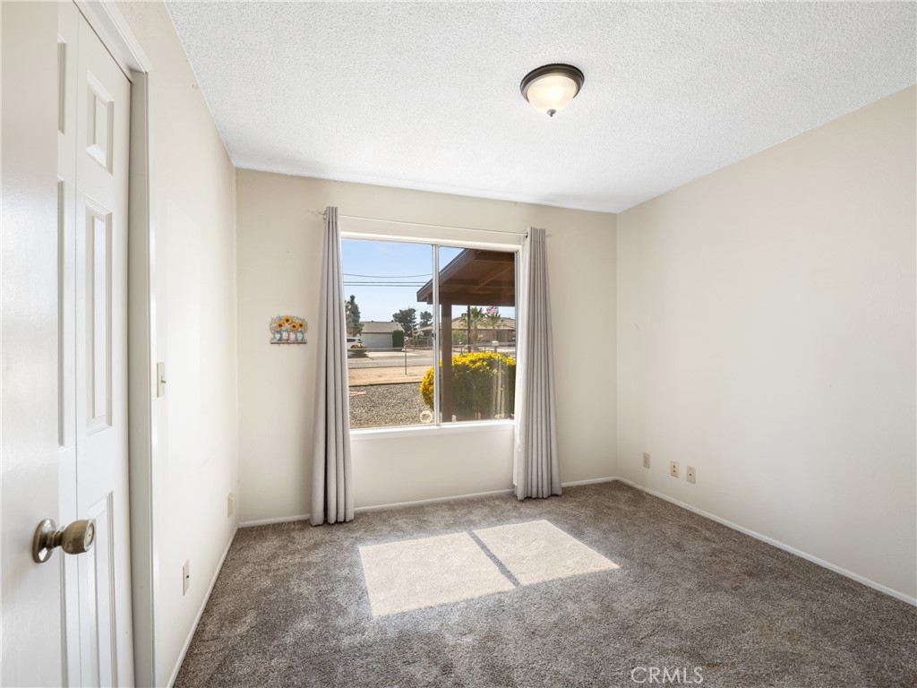 17678 Yucca Street Property Photo 20
