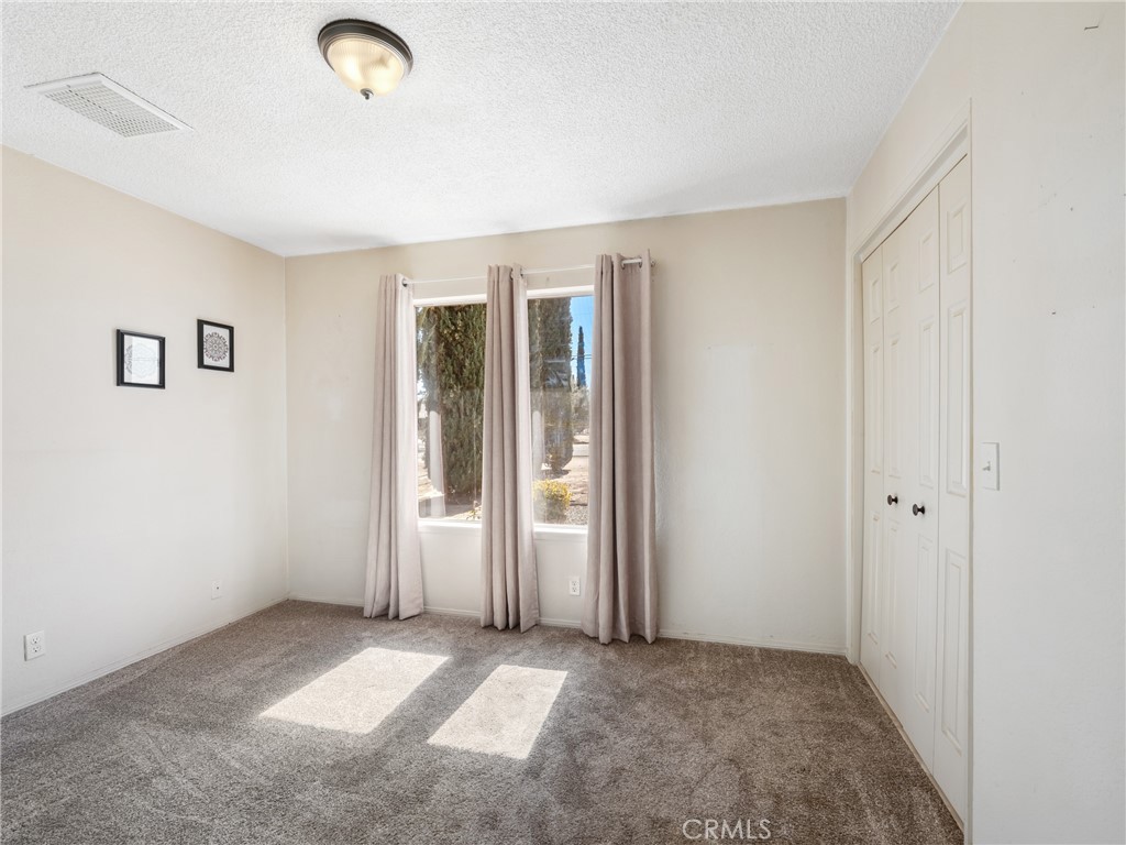 17678 Yucca Street Property Photo 22
