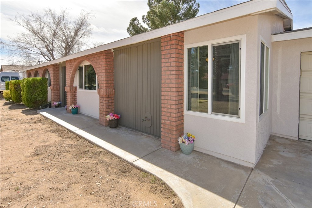7600 Hastings Avenue Property Photo 8