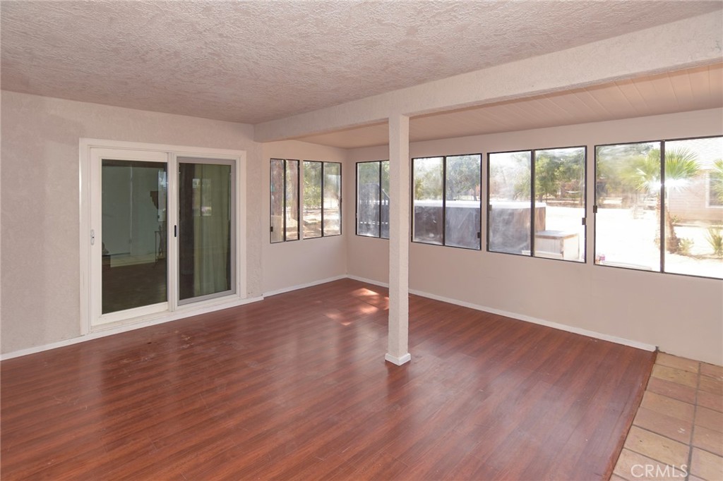 7600 Hastings Avenue Property Photo 33