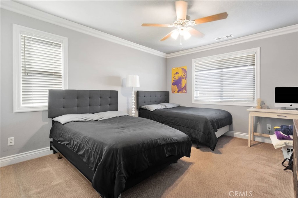 12932 Clovis Court Property Photo 16