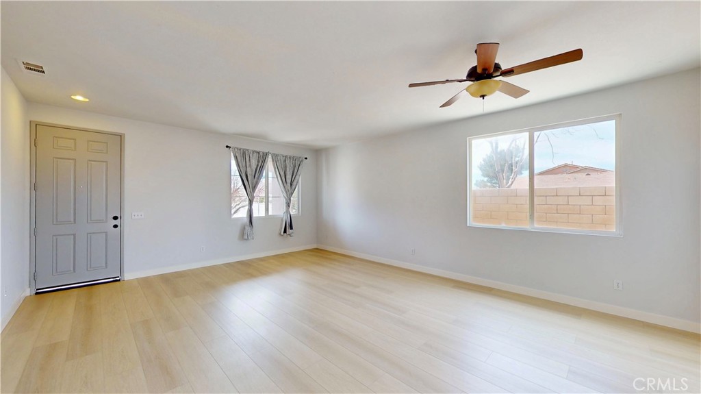 12912 Amador Street Property Photo 8