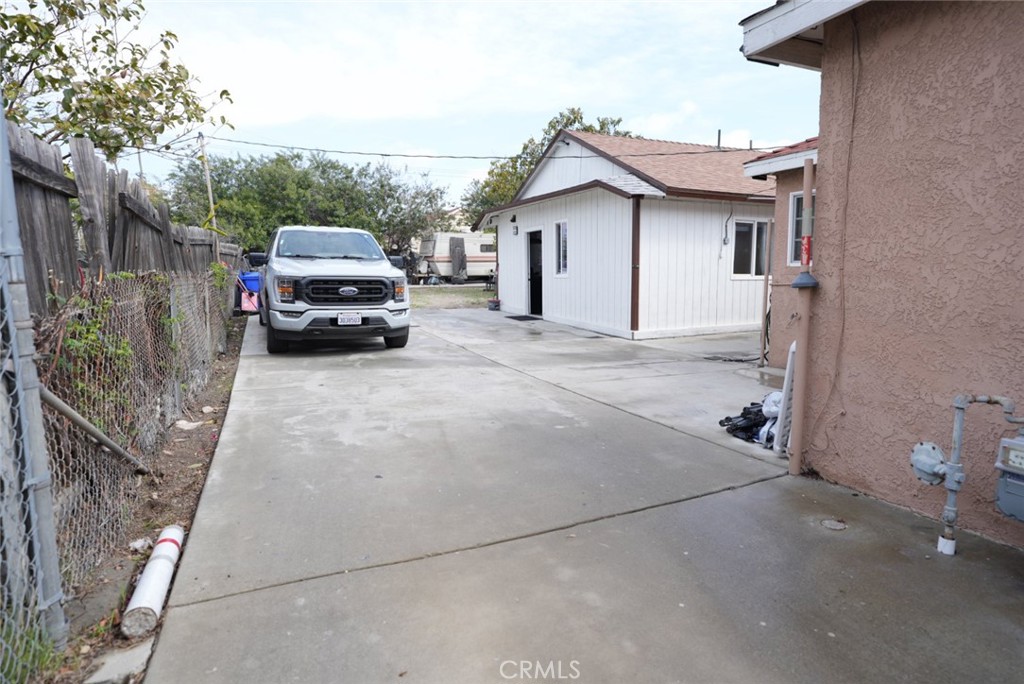 17850 Barbee Street Property Photo 25