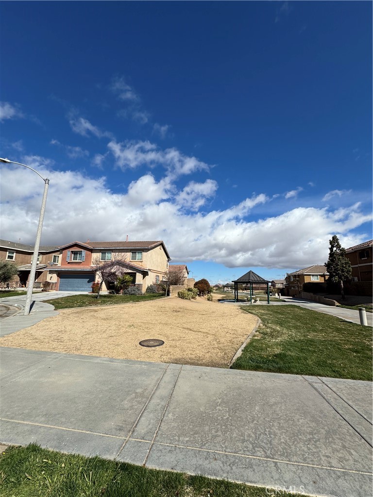 13118 Cerritos Court Property Photo 9