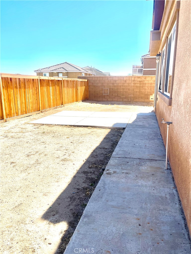 13118 Cerritos Court Property Photo 17