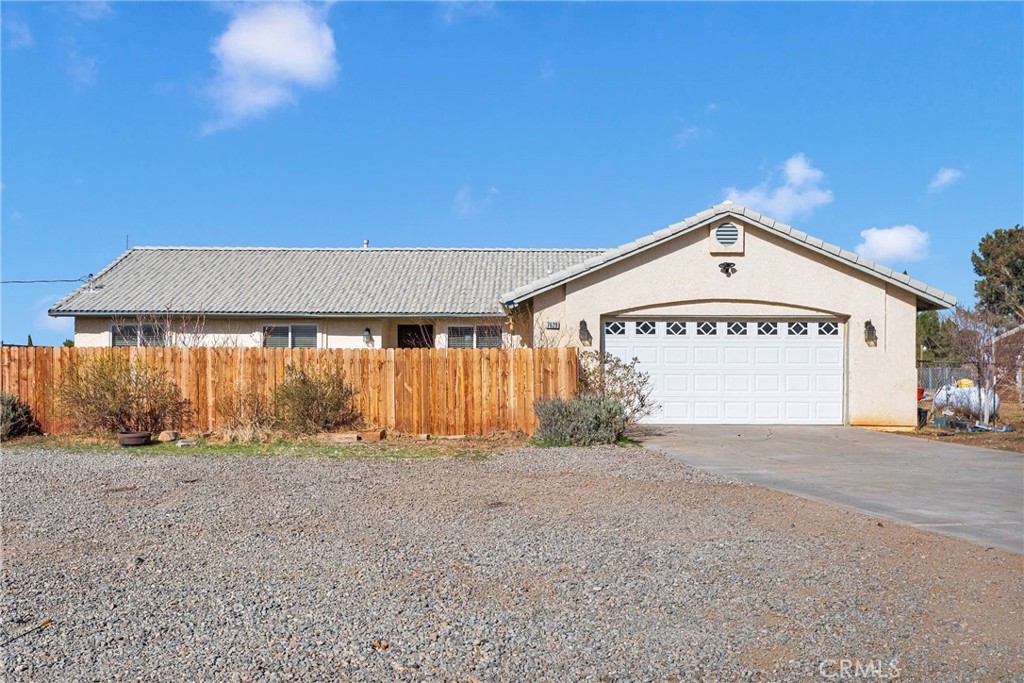 7620 Mesa Road Property Photo 1