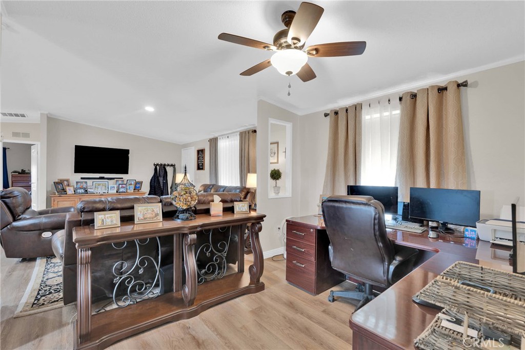 12245 Cordero Road Property Photo 6