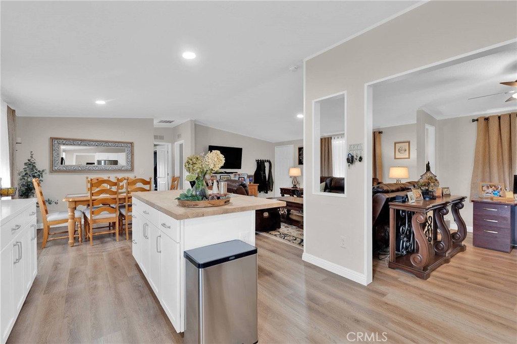12245 Cordero Road Property Photo 7