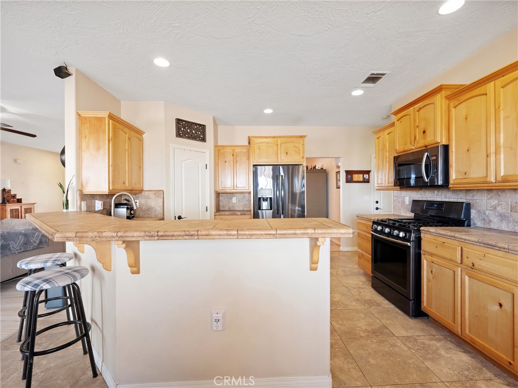3770 South Street Property Photo 11