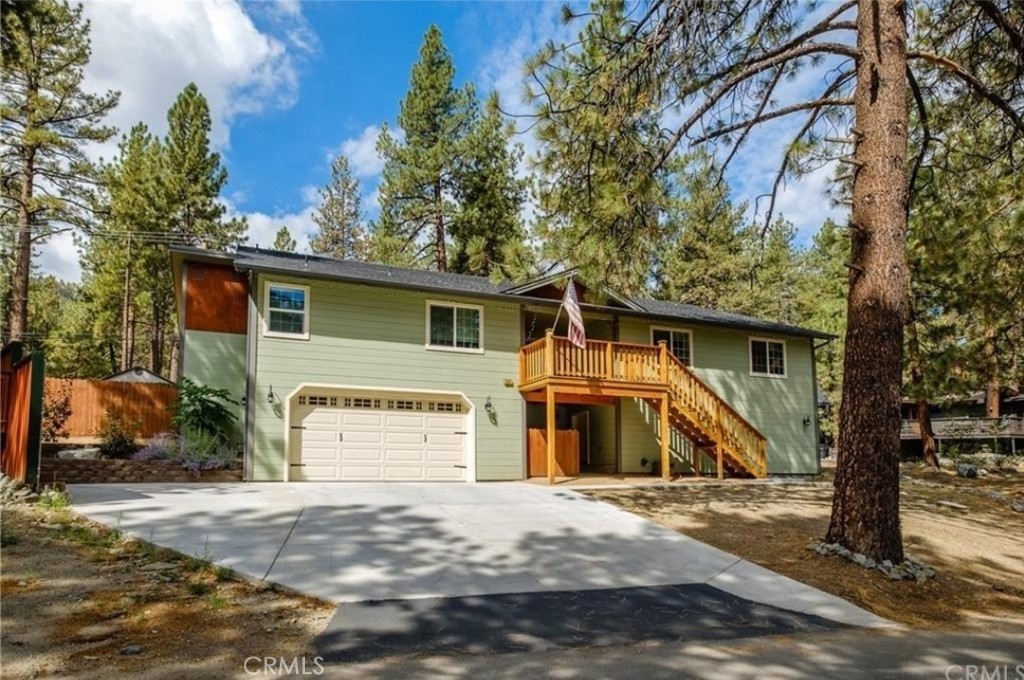 1383 Helen Street Property Photo
