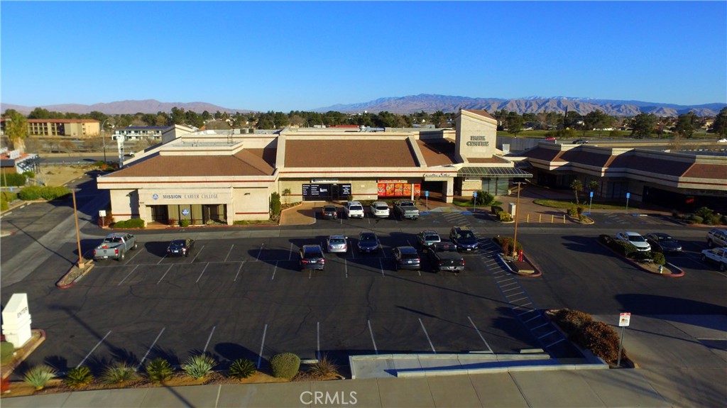 15447 Anacapa Road Property Photo 1