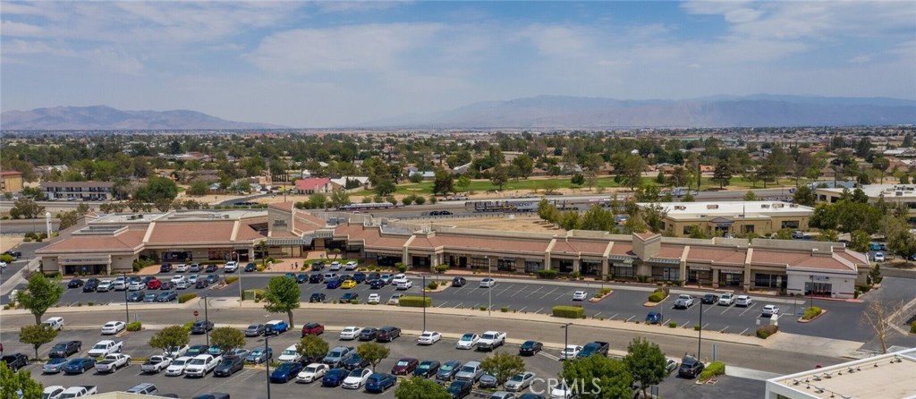 15447 Anacapa Road Property Photo 12