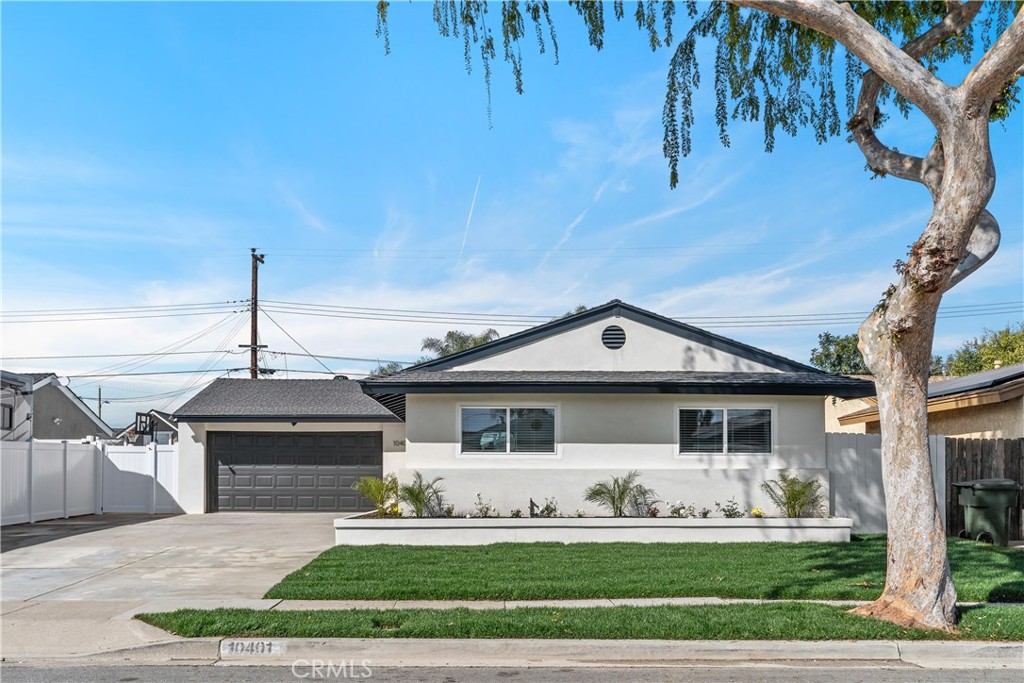 10401 Whirlaway Street Property Photo