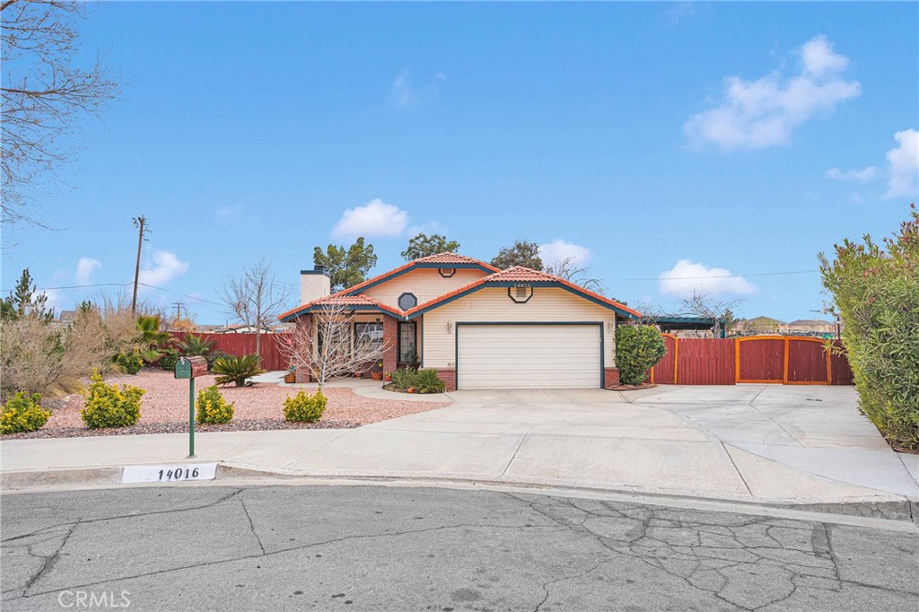 14016 Montecito Way Property Photo