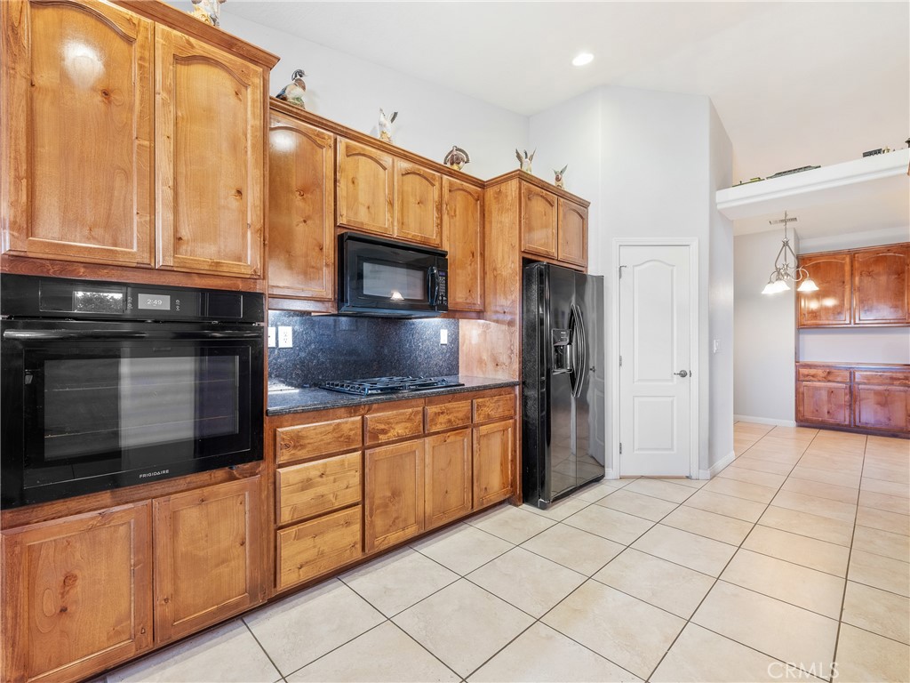 26227 Corona Drive Property Photo 26