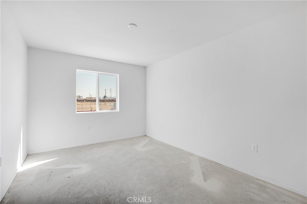 10158 Kemper Avenue Property Photo 15