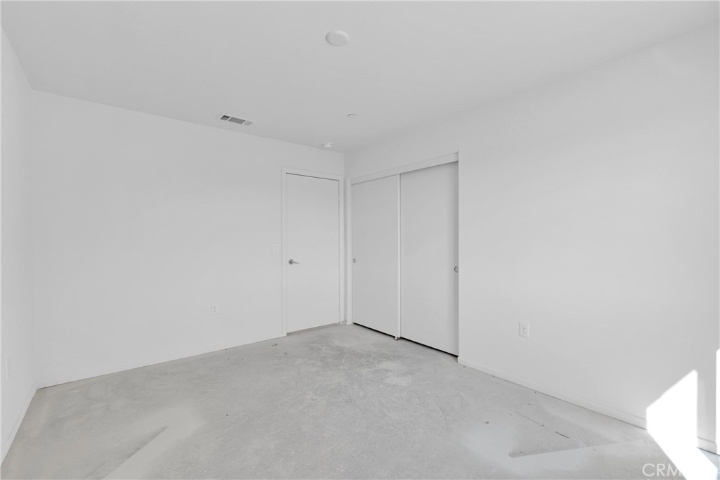 10158 Kemper Avenue Property Photo 16