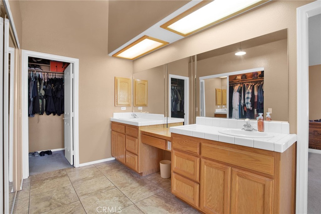 20368 Majestic Drive Property Photo 22