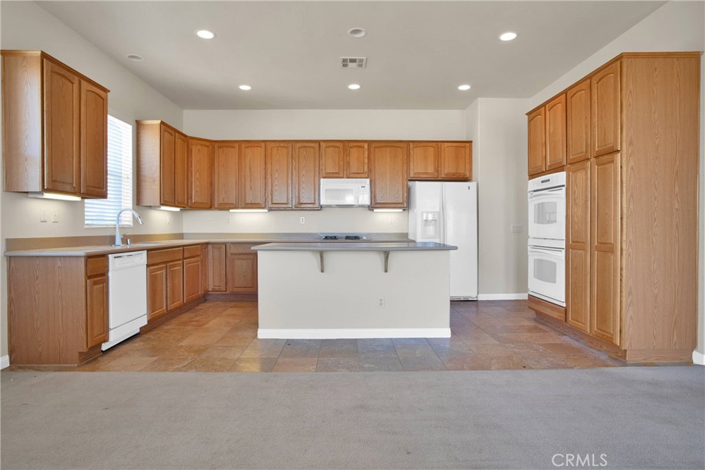 19300 Macklin Street Property Photo 15