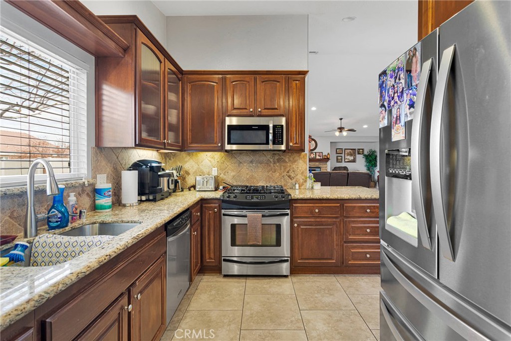 14840 Brewster Lane Property Photo 14