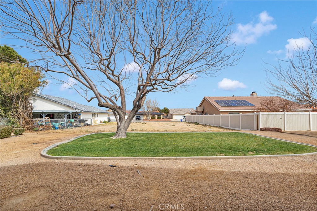 14840 Brewster Lane Property Photo 26
