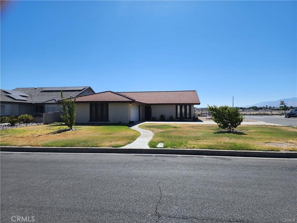18663 Arrowhead Trail Property Photo