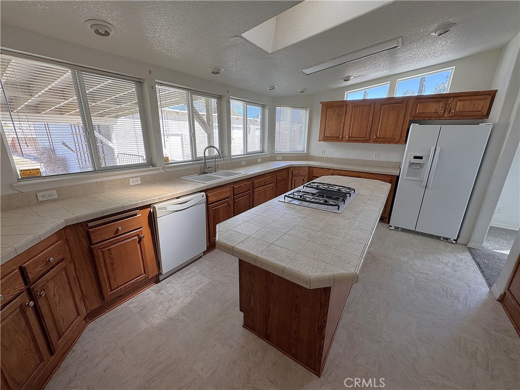 26362 Community Boulevard Property Photo 8