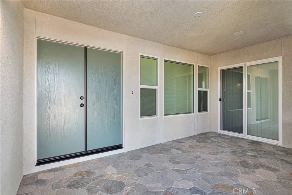 14138 Wimbleton Drive Property Photo 2