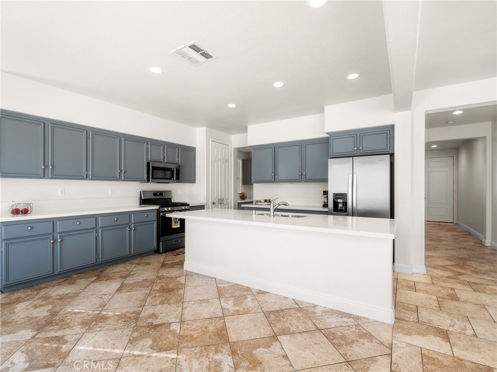 12373 Los Moras Way Property Photo 10