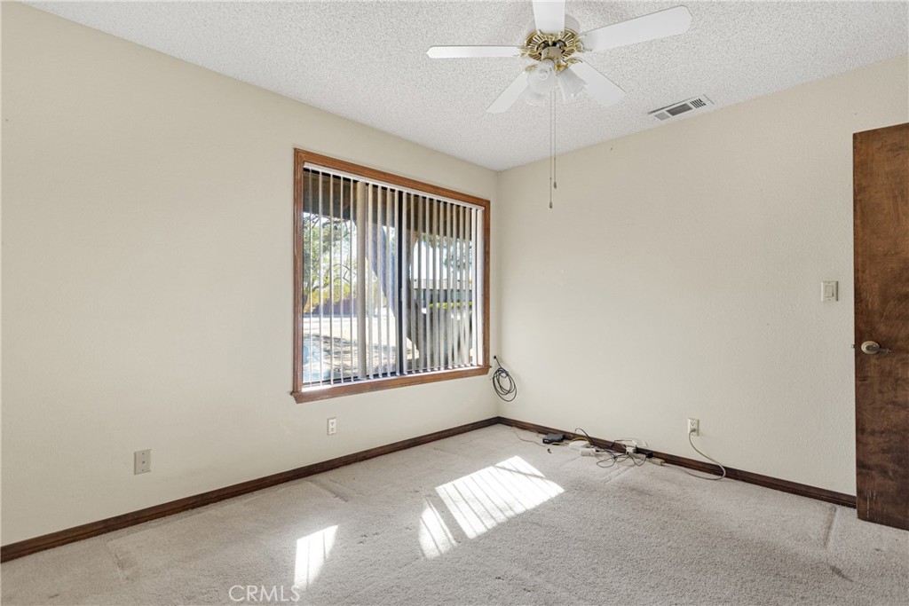 18110 Fairburn Street Property Photo 24