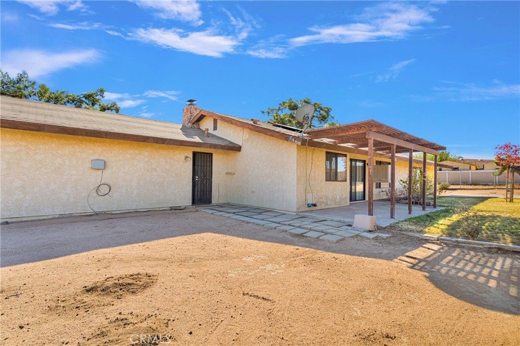 18110 Fairburn Street Property Photo 28