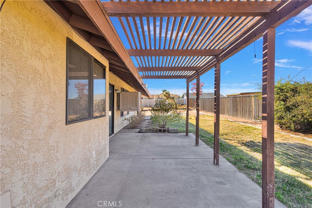 18110 Fairburn Street Property Photo 29