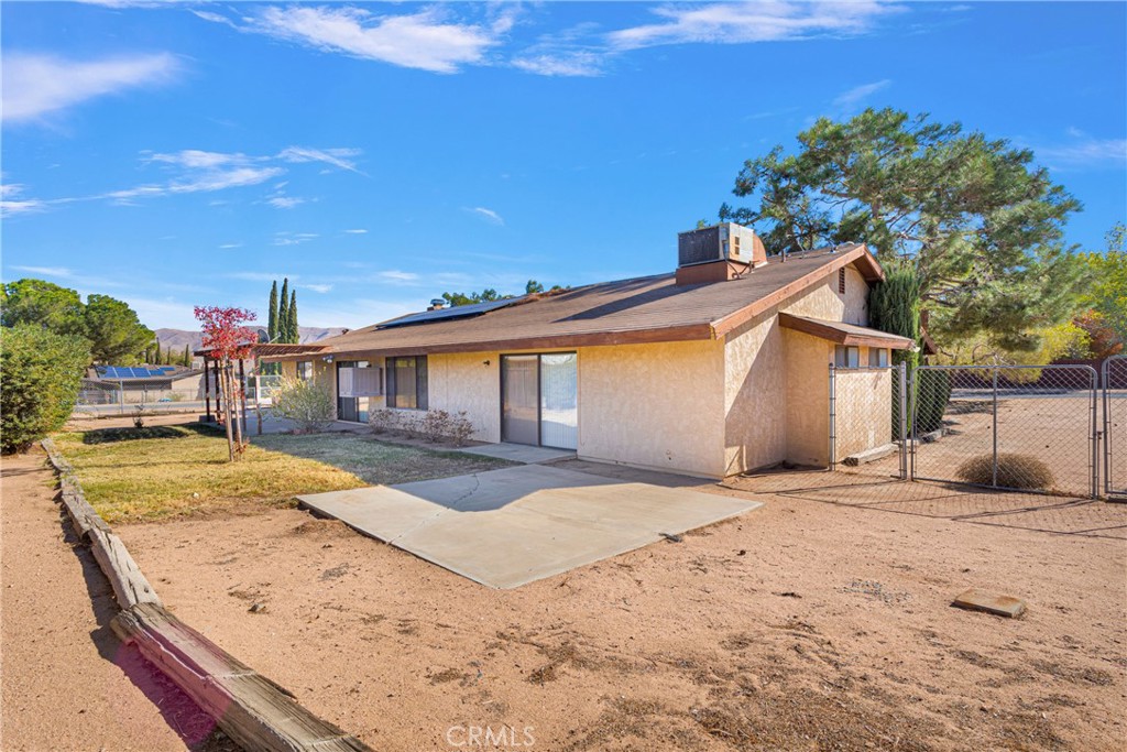 18110 Fairburn Street Property Photo 30
