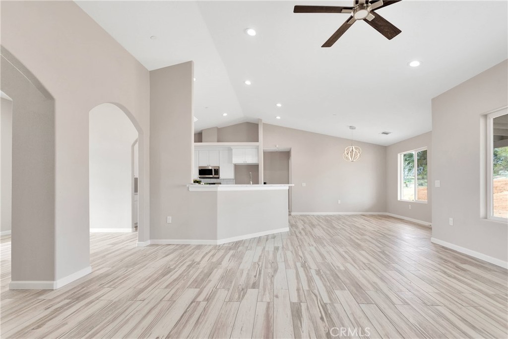 18420 Wisteria Street Property Photo 12
