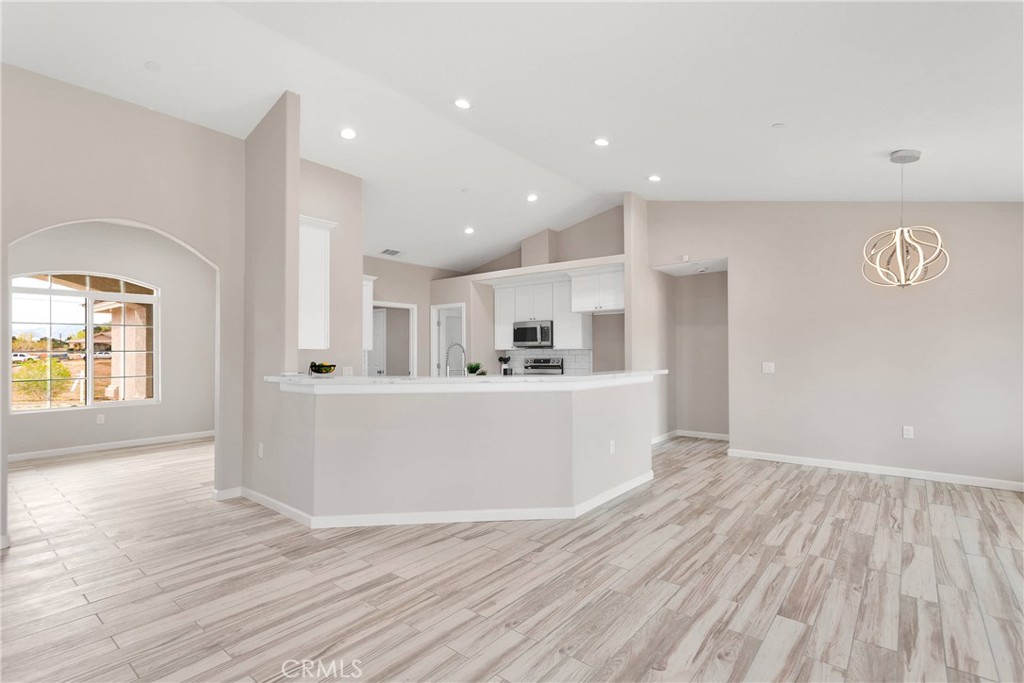 18420 Wisteria Street Property Photo 13