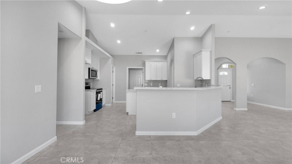 7939 Lassen Avenue Property Photo 14