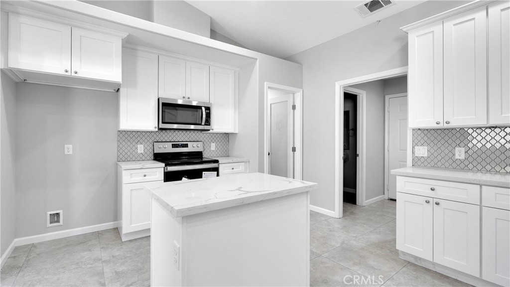 7939 Lassen Avenue Property Photo 19