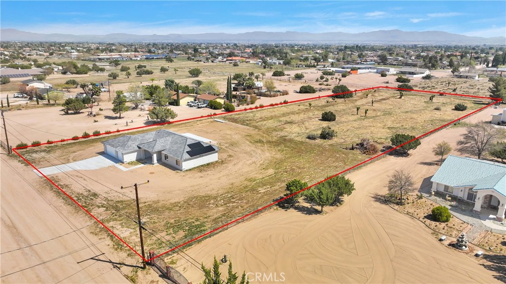 8569 Oakwood Avenue Property Photo 2