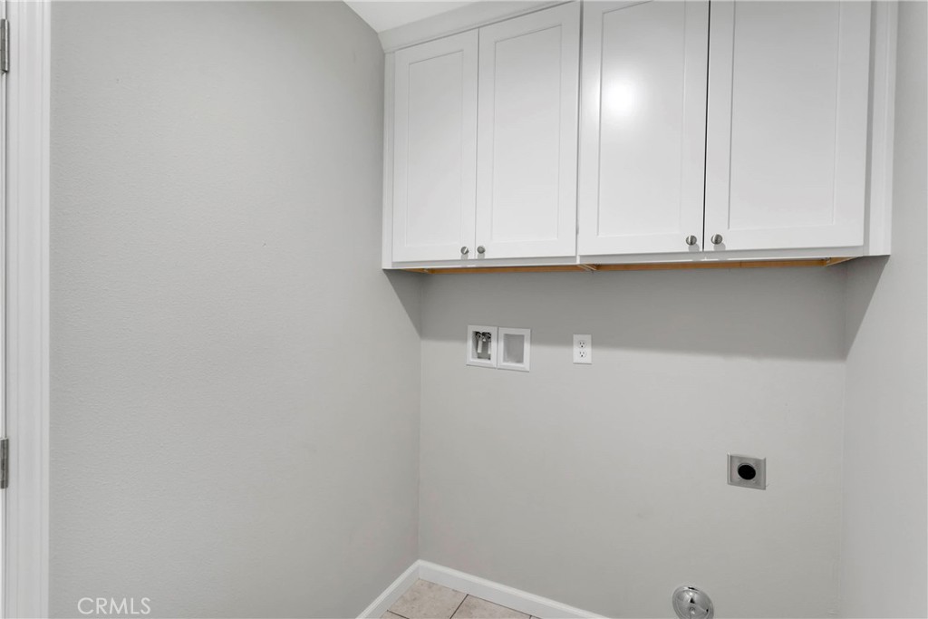 8569 Oakwood Avenue Property Photo 17
