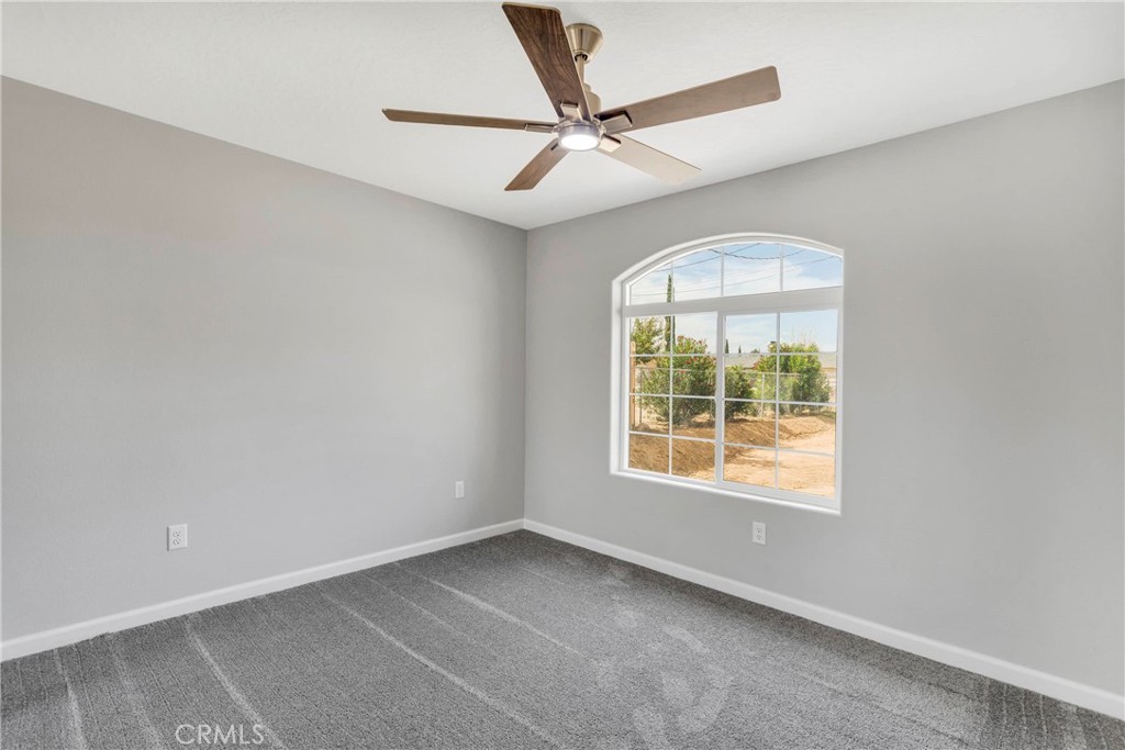 8569 Oakwood Avenue Property Photo 27