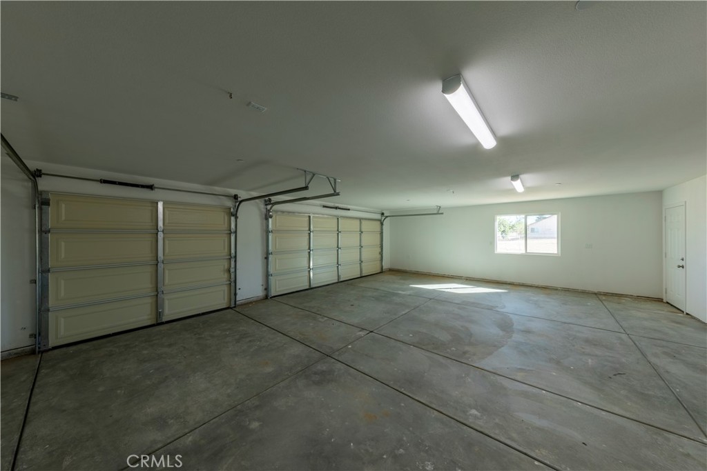 8569 Oakwood Avenue Property Photo 29