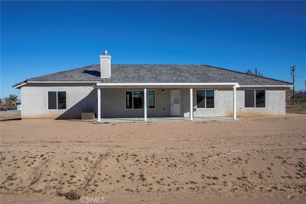 18238 Talisman Street Property Photo 29