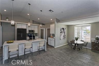 18363 Ranchero Road Property Photo 3