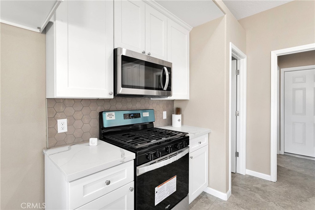 18363 Ranchero Road Property Photo 14