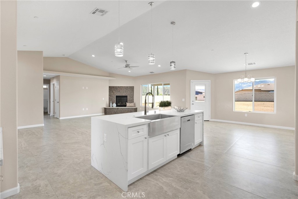 18363 Ranchero Road Property Photo 15