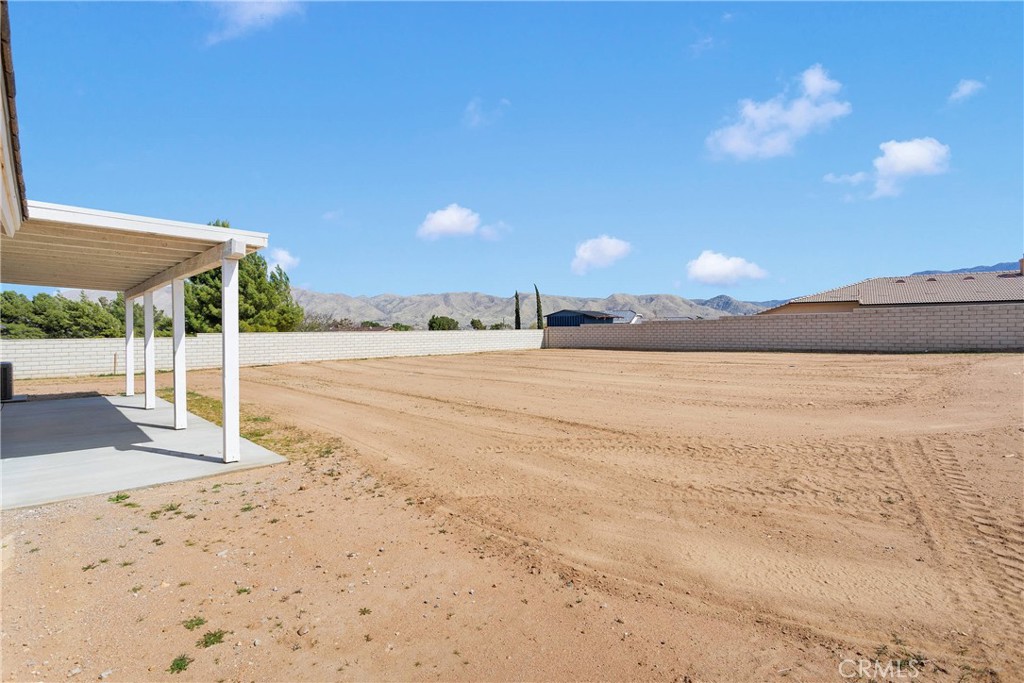 18363 Ranchero Road Property Photo 32