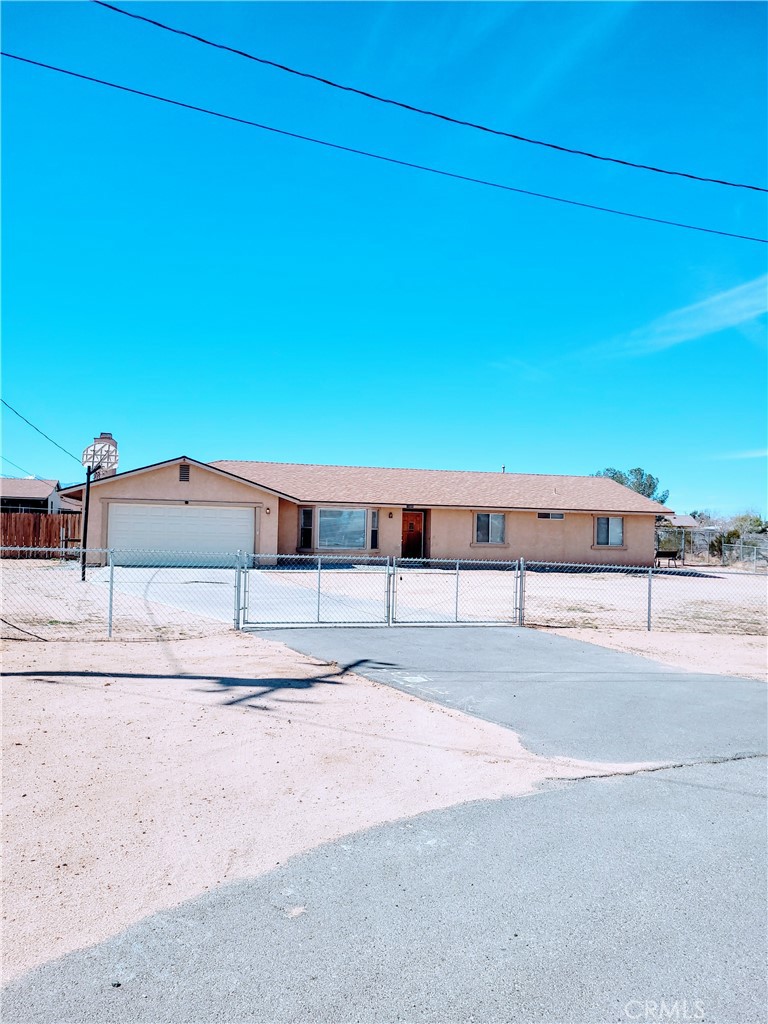 11000 Hawthorne Avenue Property Photo