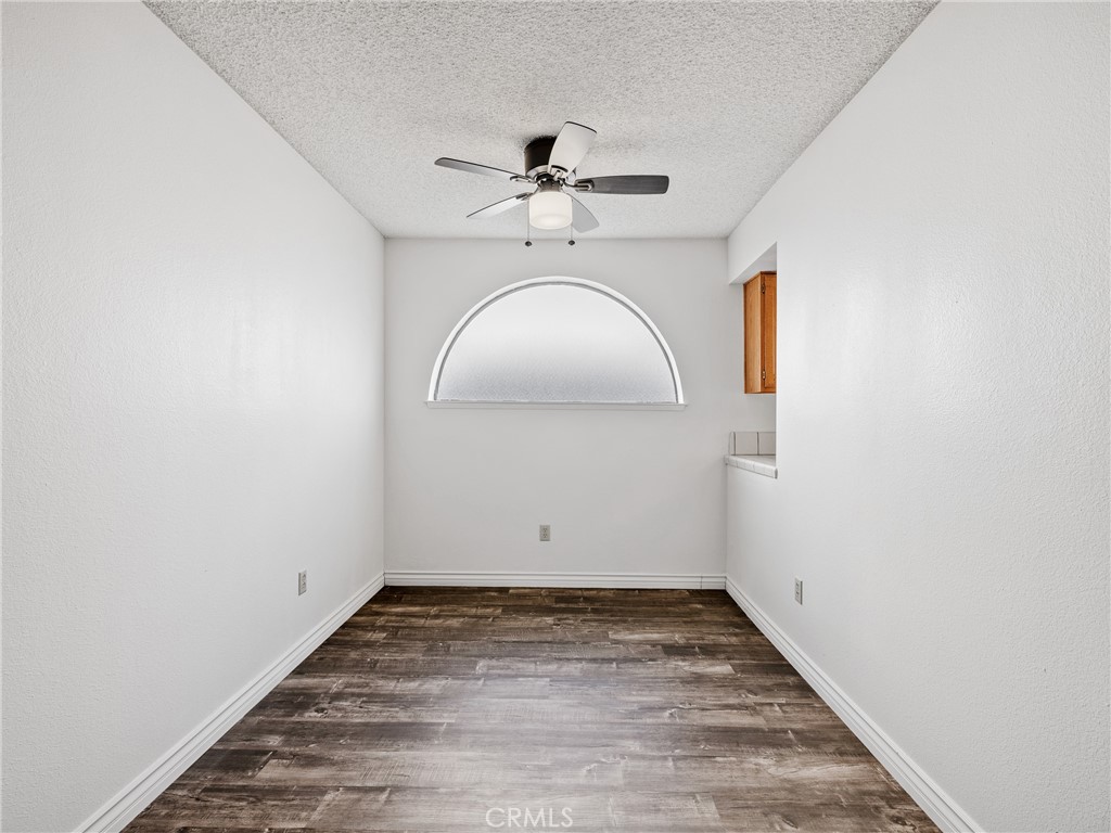 19246 Pine Way Property Photo 11