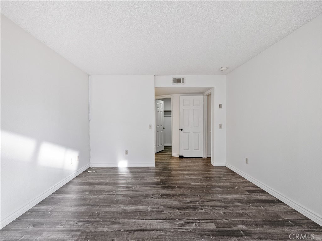 19246 Pine Way Property Photo 15