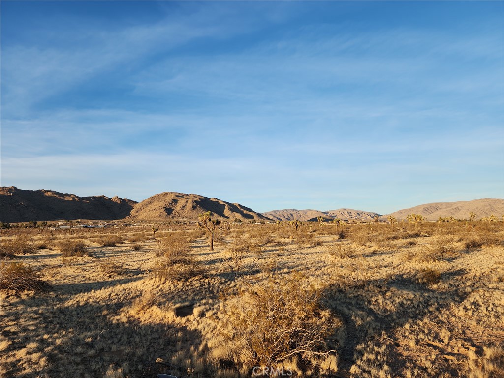 43621128 Zuni Road Property Photo